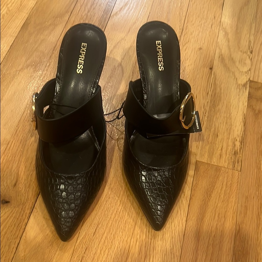 Express Black Women's Shoes size 7